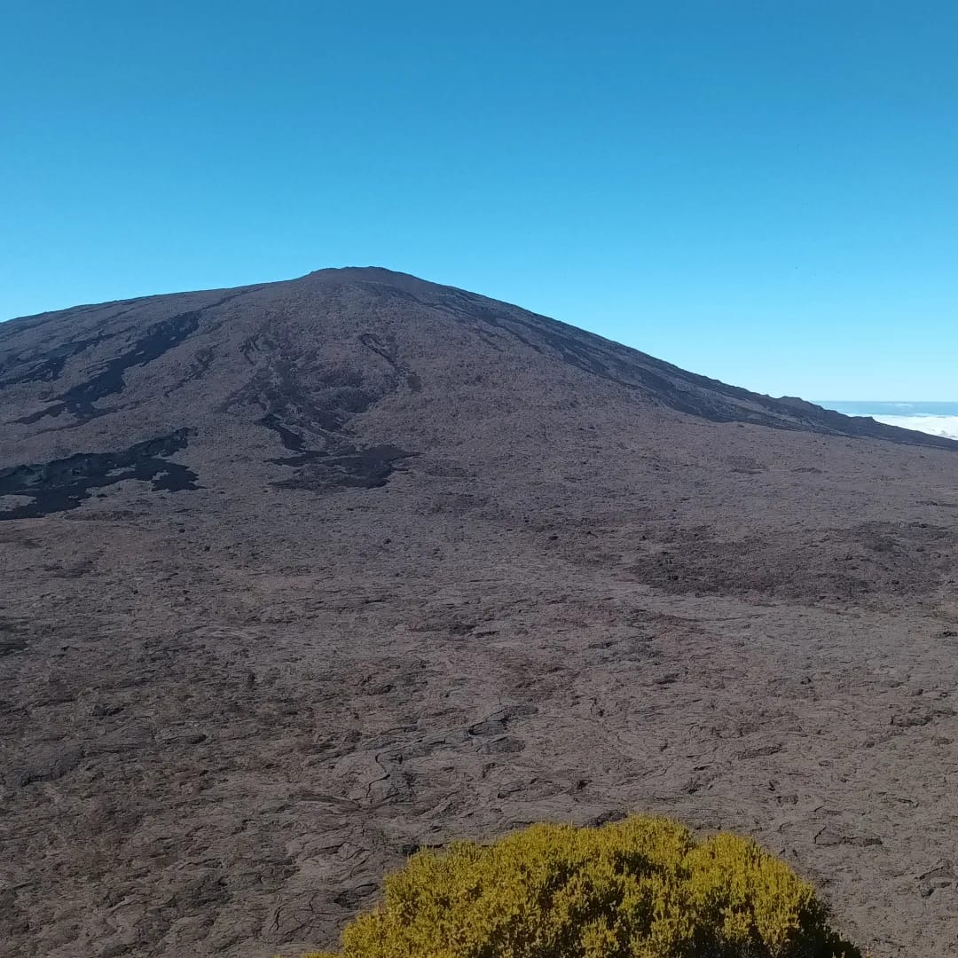 VOLCAN2